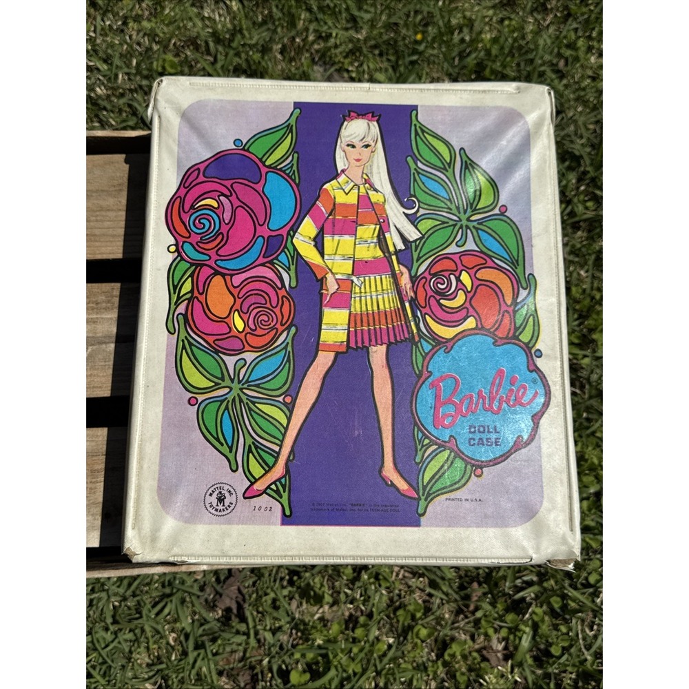 Barbie Vintage 1967  Mattel Barbie doll vinyl‎ case +  Date Stamped 1966 Doll